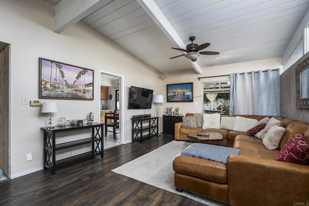 3026 Poinsettia Dr - photo 9