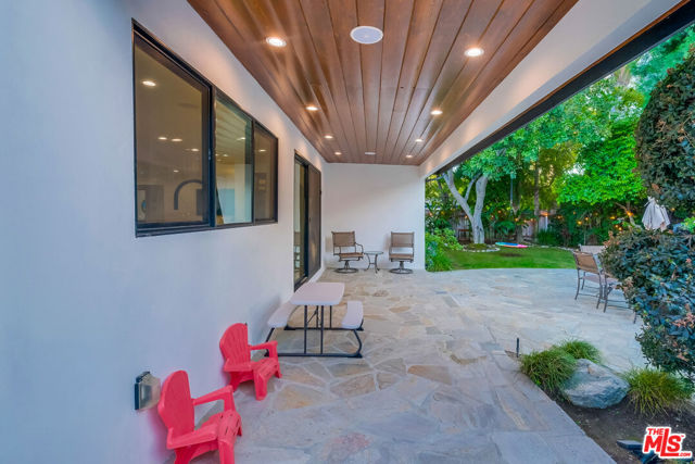 4 Bed Home for Sale in Valley Village, California