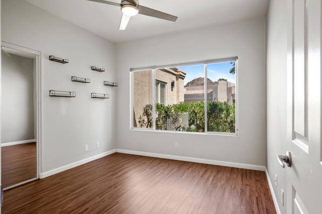 48211 Vista De Nopal, La Quinta CA: https://media.crmls.org/mediaz/2f4dc6da-d27b-43e4-b146-cd8ea695aa27.jpg