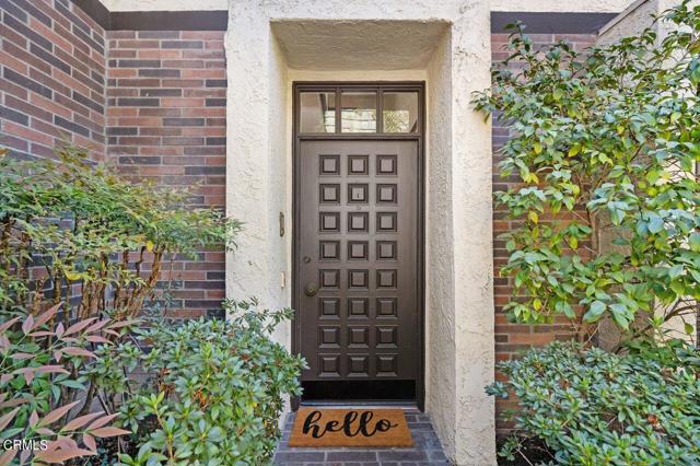 Detail Gallery Image 3 of 22 For 885 S Orange Grove Bld #18,  Pasadena,  CA 91105 - 3 Beds | 2/1 Baths