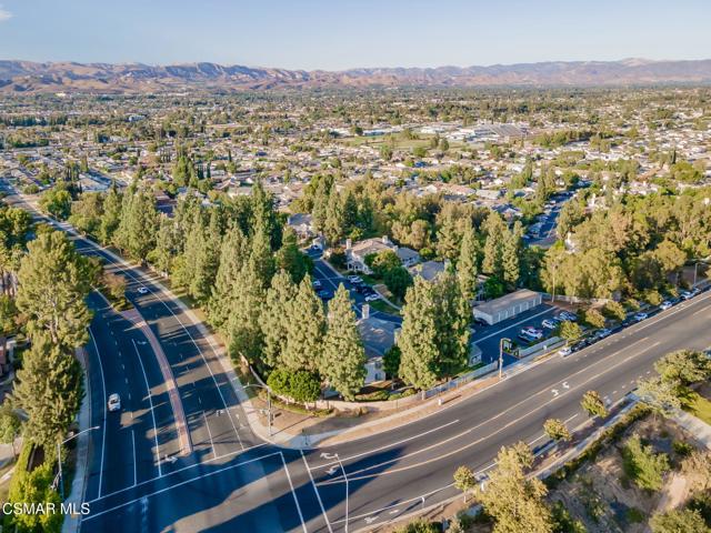 1165 Fitzgerald Road, Simi Valley CA: https://media.crmls.org/mediaz/2f4ff738-716c-426d-bcc5-fa7bae683e32.jpg