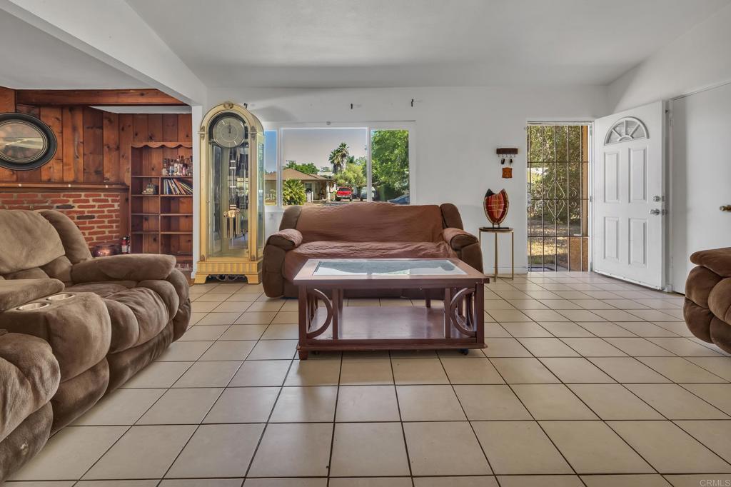 610 11th Avenue - photo 5