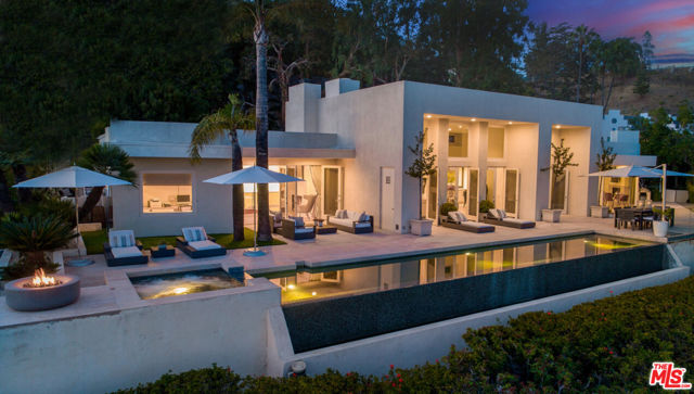 1541 SUMMITRIDGE Drive, Beverly Hills, California 90210, 3 Bedrooms Bedrooms, ,3 BathroomsBathrooms,Single Family Residence,For Sale,SUMMITRIDGE,22169971