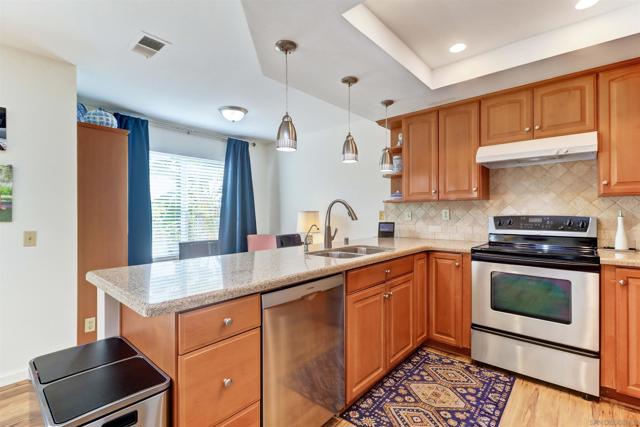 10832 Avenida De Los Lobos, San Diego CA: https://media.crmls.org/mediaz/2f507be4-22a0-4ebe-8aad-dd0dbfdd3049.jpg