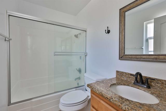 Detail Gallery Image 13 of 14 For 6333 College Grove #12104,  San Diego,  CA 92115 - 3 Beds | 2 Baths