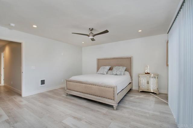 Detail Gallery Image 17 of 18 For 2713 Camino Del Mar, Del Mar,  CA 92014 - 2 Beds | 2 Baths