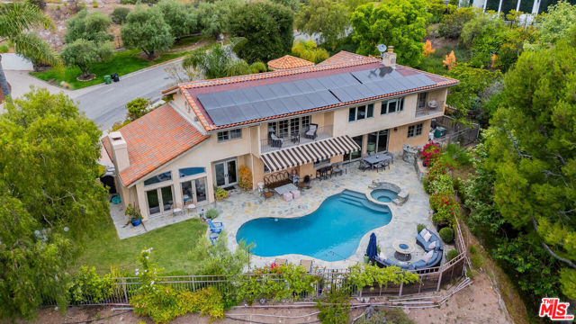 Drew Fenton | 17589 Camino De Yatasto Pacific Palisades CA | MLS: 7491163