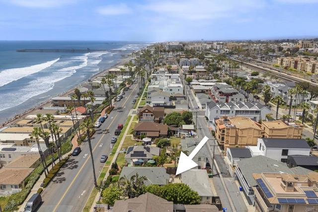 Detail Gallery Image 4 of 42 For 618 S Pacific St, Oceanside,  CA 92054 - 3 Beds | 2 Baths