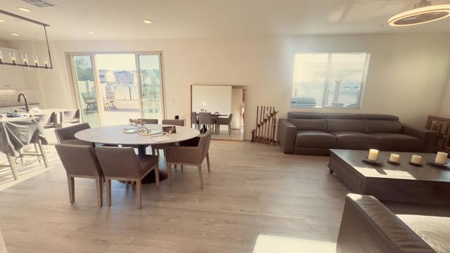 Detail Gallery Image 17 of 70 For 27960 Moosa Creek Way, Valley Center,  CA 92082 - 5 Beds | 3/1 Baths