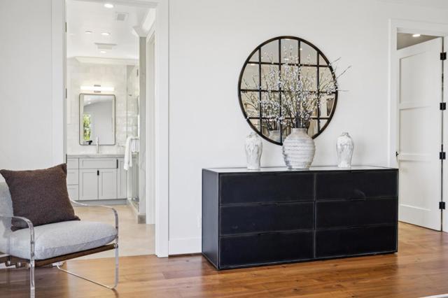 717 Vernal Way, Redwood City CA: https://media.crmls.org/mediaz/2f52efae-2eef-41b9-9806-d77d12bcbb4c.jpg