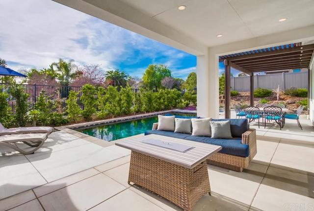 1221 Gable Court, San Marcos CA: https://media.crmls.org/mediaz/2f53c649-02e6-4ed1-b0fb-2a6a8e744966.jpg