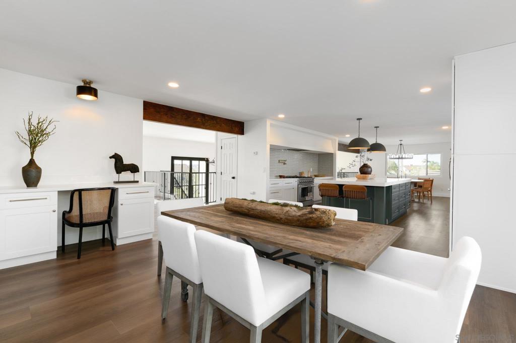 2904 Levante St - photo 12