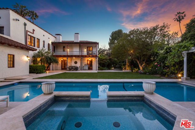 2086 S Oak Knoll Avenue, San Marino CA: https://media.crmls.org/mediaz/2f565110-5e0a-46cb-ad0c-e313a75cf0e3.jpg
