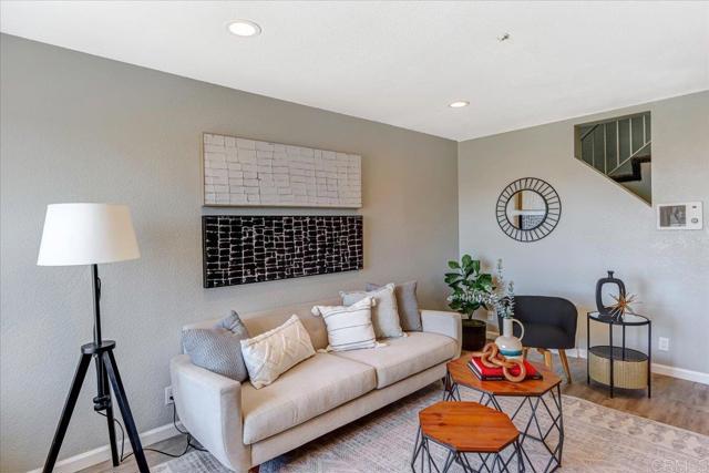Detail Gallery Image 2 of 20 For 8186 Lemon Grove Way #E,  Lemon Grove,  CA 91945 - 2 Beds | 2 Baths