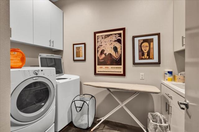 39061 Bel Air Drive, Cathedral City CA: https://media.crmls.org/mediaz/2f57131a-17a6-4ae2-adb8-2cedb2c0ad74.jpg