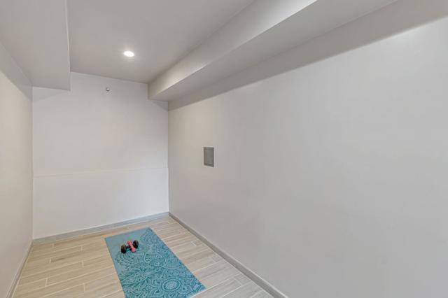 3119 Oak Knoll Drive, Redwood City CA: https://media.crmls.org/mediaz/2f5719d7-3c62-4452-8762-e92531eb02eb.jpg