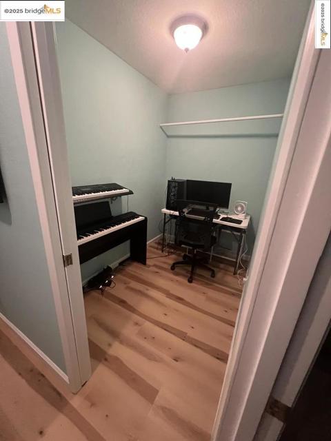 2269 Cypress AVE, San Pablo CA: https://media.crmls.org/mediaz/2f581097-6acd-4533-a15a-83fce05fa606.jpg