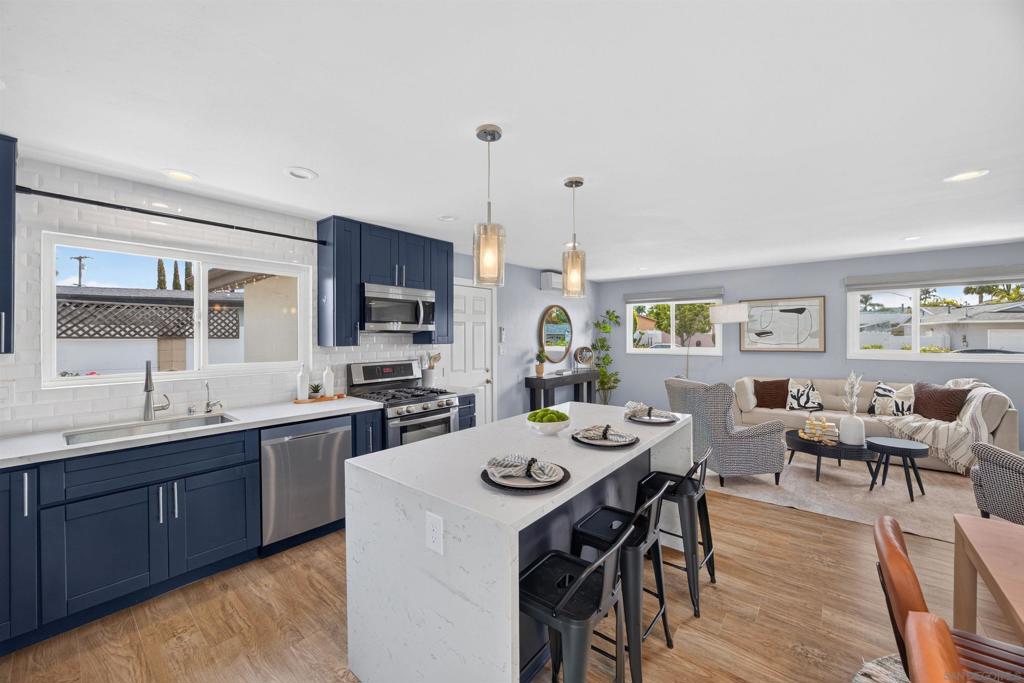 4852 Kings Way - photo 15