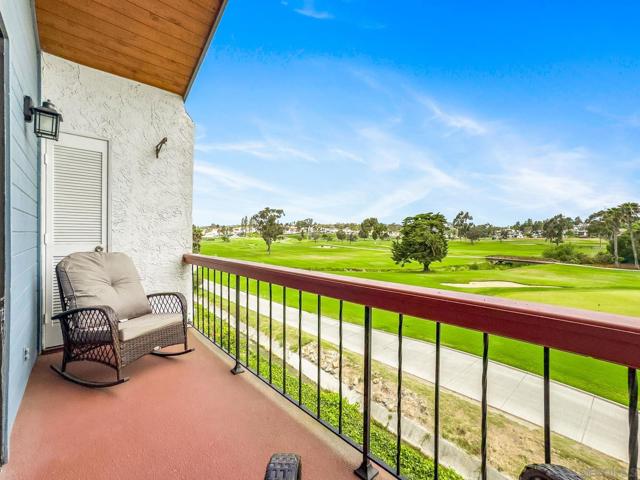 2326 La Costa Ave, Carlsbad, California 92009, 2 Bedrooms Bedrooms, ,2 BathroomsBathrooms,Condominium,For Sale,La Costa Ave,250019784SD