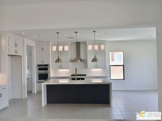 69 Zinfandel, Rancho Mirage CA: https://media.crmls.org/mediaz/2f5ac125-432c-48ae-9aa8-e43adbe7c93a.jpg