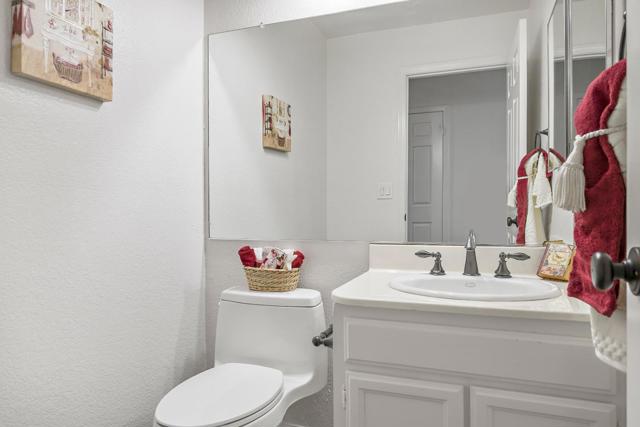 5965 Fiddletown Place, San Jose CA: https://media.crmls.org/mediaz/2f5c7b06-4f86-4715-b4c7-36170e80341e.jpg