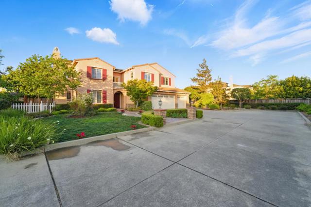 4769 Whitetail Lane, San Jose CA: https://media.crmls.org/mediaz/2f5cd9c5-e0a1-4225-be7a-cf565cc3562a.jpg