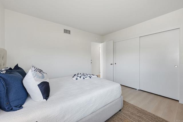 Detail Gallery Image 25 of 38 For 10896 Pointed Oak Ln, San Diego,  CA 92131 - 3 Beds | 2 Baths