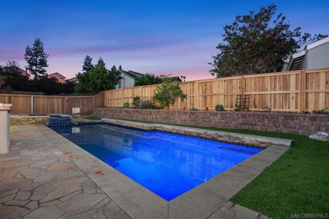 3975 San Gregorio Way, San Diego CA: https://media.crmls.org/mediaz/2f603a82-3225-4738-8ea9-77dbe06fdee8.jpg
