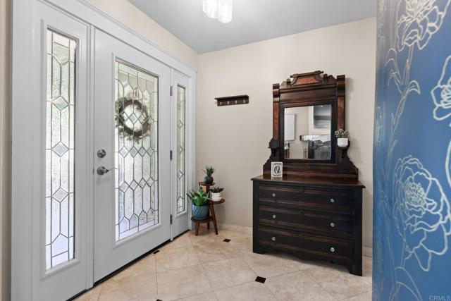 Detail Gallery Image 6 of 40 For 4873 Sunrise Valley Dr., El Cajon,  CA 92020 - 4 Beds | 2 Baths