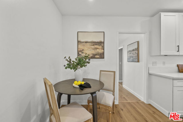 746 Valley View Avenue, Monrovia CA: https://media.crmls.org/mediaz/2f61461d-8968-44de-8725-c60da43aec1f.jpg