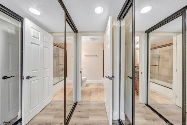 3985 Nobel Dr, San Diego CA: https://media.crmls.org/mediaz/2f615a92-9825-45e2-b899-435133e806f5.jpg