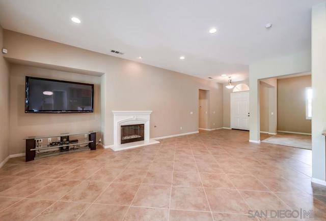 Image 9 of 61 For 26788 Calico Ct