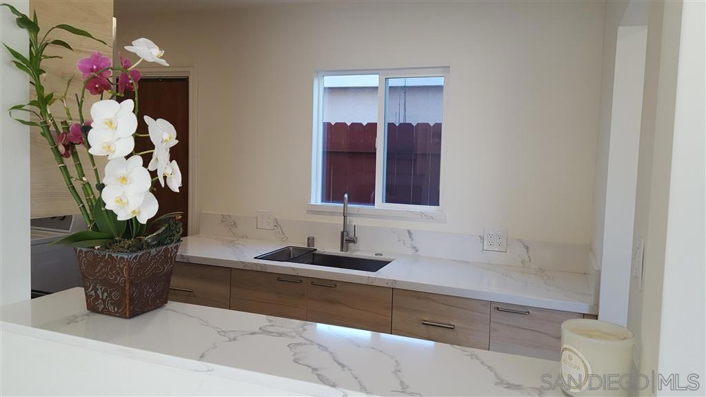 4669 Pt Loma Ave - photo 3
