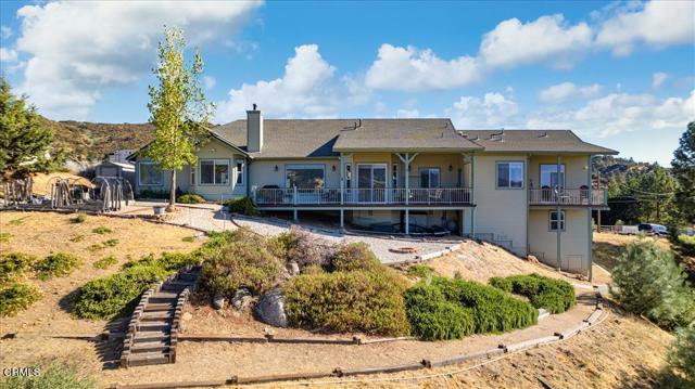 30730 Fox Ridge Court, Tehachapi CA: https://media.crmls.org/mediaz/2f6548ea-f5cb-4384-af48-1aa14458582a.jpg