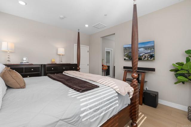 Detail Gallery Image 20 of 42 For 1220 Sunrise View #101,  San Marcos,  CA 92078 - 3 Beds | 2/1 Baths