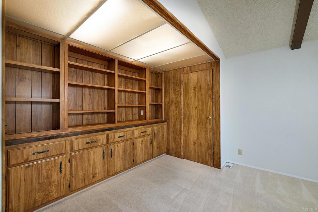 2295 Lindsay Drive - photo 14