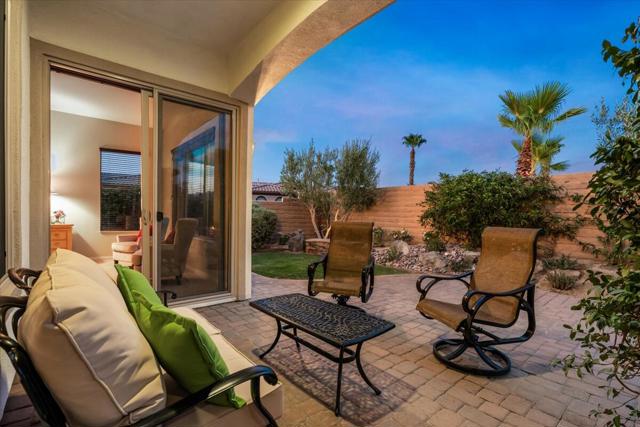 40426 Calle Estela, Indio CA: https://media.crmls.org/mediaz/2f68b73f-fc44-40c2-8657-9795a8cefafe.jpg