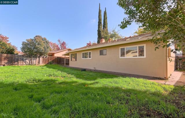 4413 Brandt Way, North Highlands CA: https://media.crmls.org/mediaz/2f6bdc6c-9a5d-4179-a359-9d14167f91e1.jpg