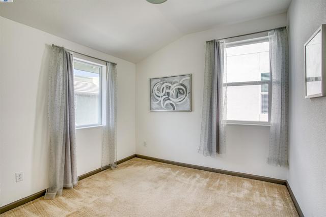 5792 Barley Rd, Dublin CA: https://media.crmls.org/mediaz/2f6ca658-da28-475c-a4bd-b059790be101.jpg