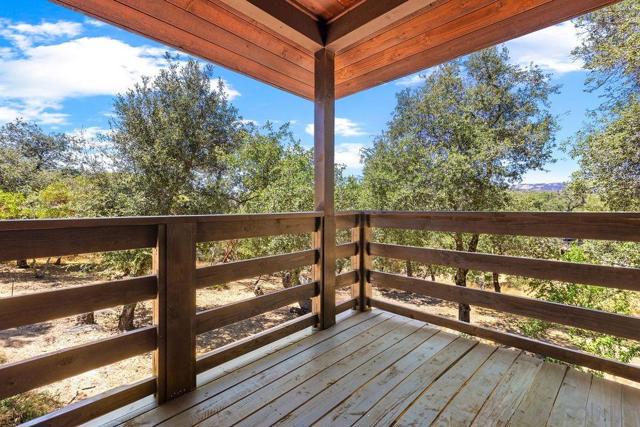 1308 Lakedale Rd, Santa Ysabel CA: https://media.crmls.org/mediaz/2f6cc598-0f00-447a-a1af-42fa370e6fbf.jpg