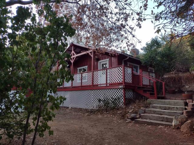 3174 Salton Vista, Julian CA: https://media.crmls.org/mediaz/2f6ce0e3-d714-409a-a88b-e7fb3877d63b.jpg