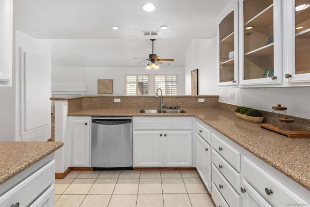 Image 15 of 40 For 474 Belle Vista Dr  192