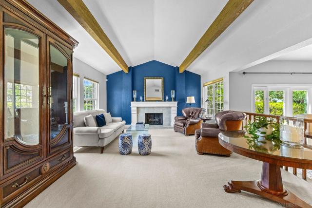 3445 Lomas Serenas Dr, Escondido CA: https://media.crmls.org/mediaz/2f6d02a4-3e07-45c1-a5a4-849602a24336.jpg