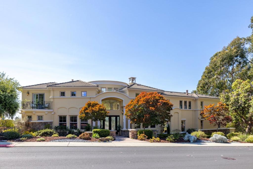 122 Zanzibar Drive