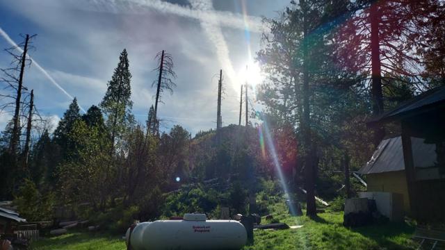 8063 Anderson Valley Road, Coulterville CA: https://media.crmls.org/mediaz/2f6f08ea-d373-4bde-af94-f4e60227ca81.jpg