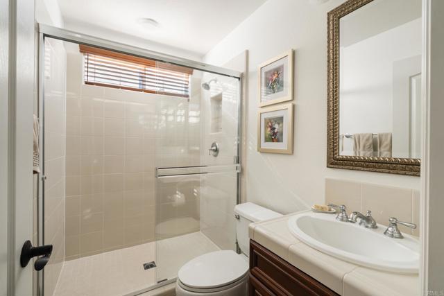 Detail Gallery Image 18 of 51 For 636 Weatherstone Way, San Marcos,  CA 92078 - 5 Beds | 4 Baths