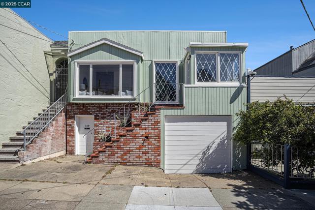159 Ney Street, San Francisco CA: https://media.crmls.org/mediaz/2f70115c-f5ea-44a3-8ad5-38356df2a027.jpg
