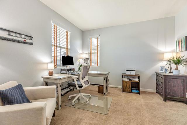1300 Qualteri Way, Gilroy CA: https://media.crmls.org/mediaz/2f725996-ae9a-4651-a12d-d33d9c3ecab2.jpg