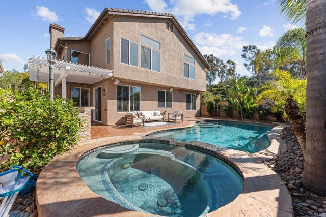 Detail Gallery Image 60 of 73 For 12204 Briar Knoll Way, San Diego,  CA 92128 - 5 Beds | 3 Baths