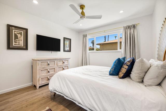 72546 Edgehill Drive, Palm Desert CA: https://media.crmls.org/mediaz/2f744bc7-c7c0-4344-827e-1947216c6f20.jpg